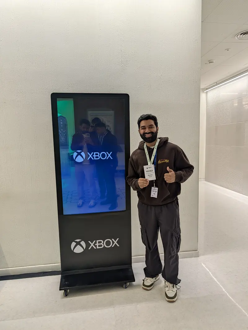 Xbox launch floor